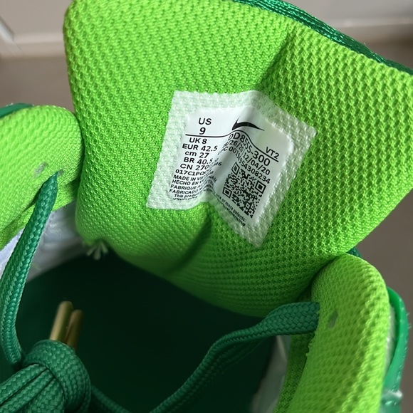 Nike Air Max 90 St. Patrick's Day 2021 Sneakers - Picture 13 of 13